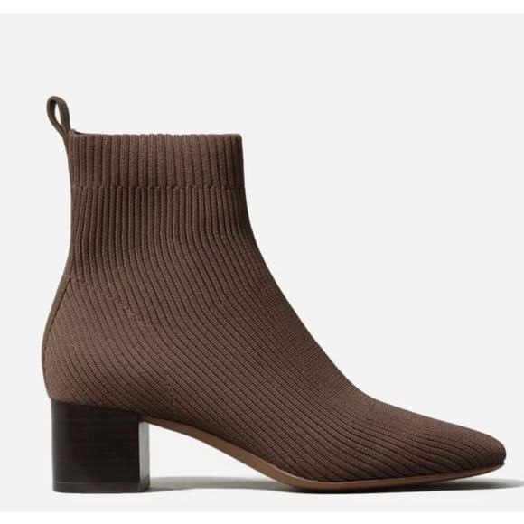 Everlane The Glove Boot in Brown - Picture 2 of 8